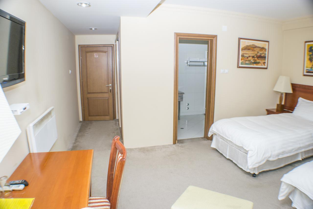 Hotel Feni Kavadarci Exterior photo